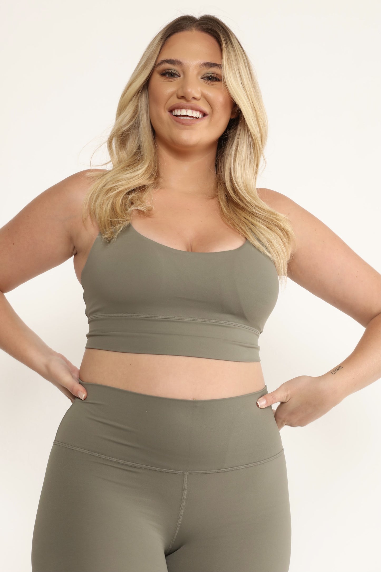 CHARM Top Olive Green