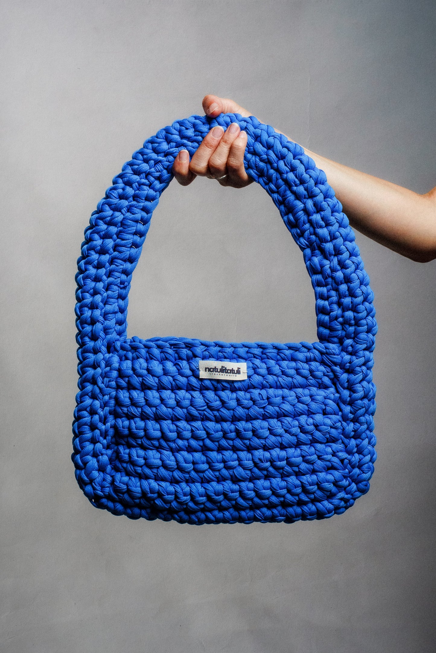 TOM Electric Blue