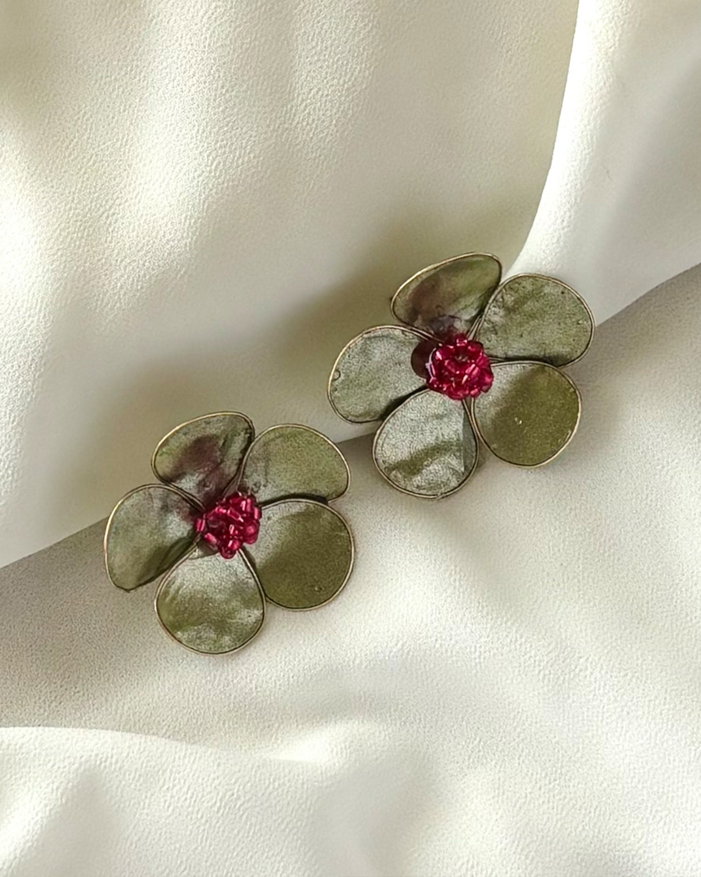 Midi Flor Verde con Fucsia