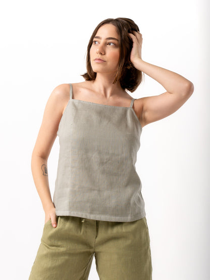 woman wearing Grey linen top