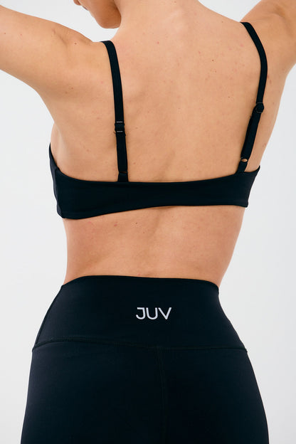 NIKI Top Black