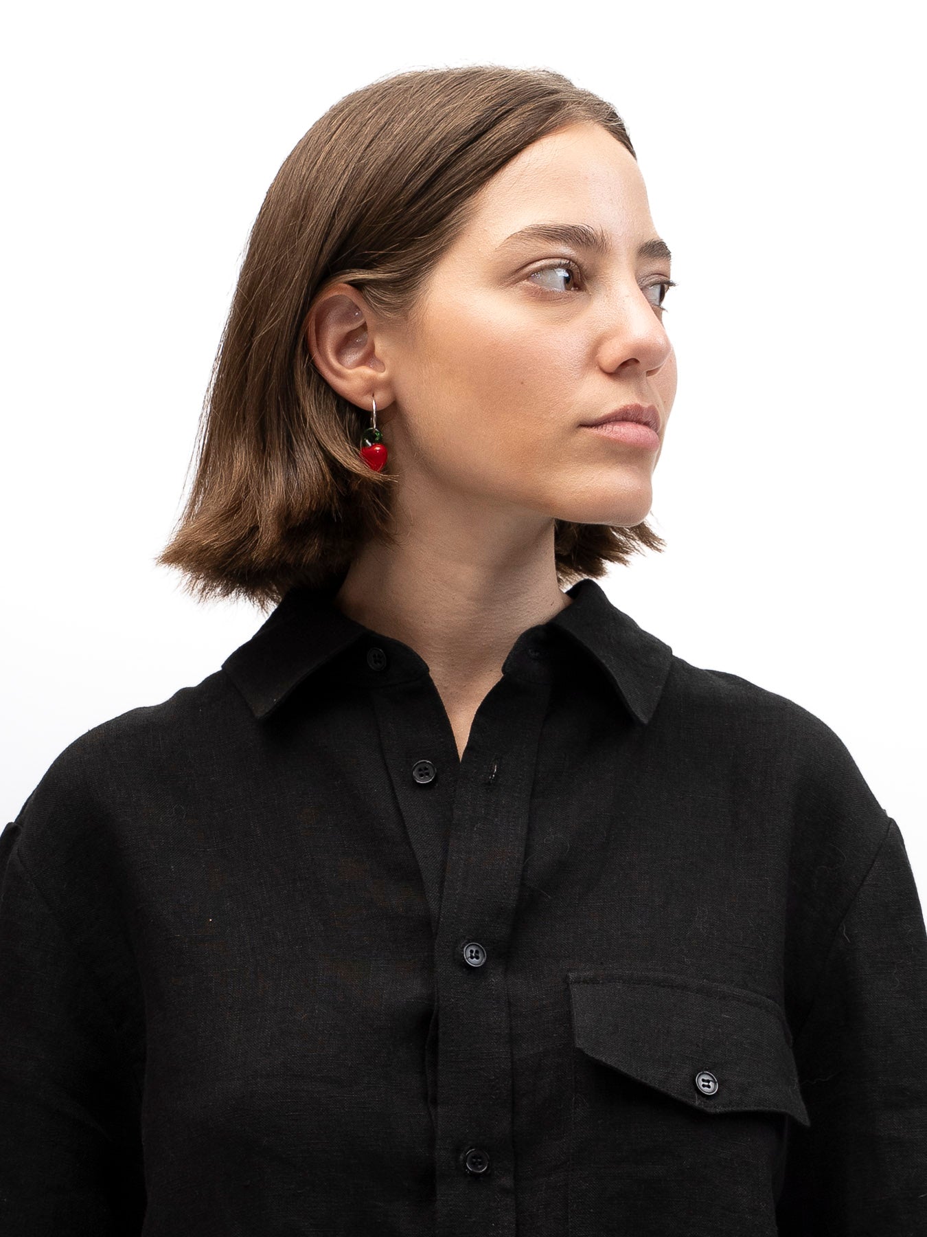 מכופתרת גאיה פשתן שחור