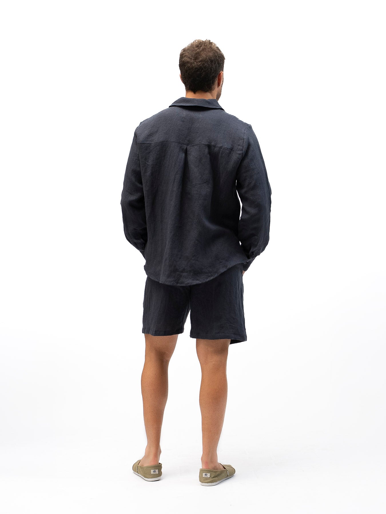 מכופתרת "ערב" פשתן לגבר נייבי