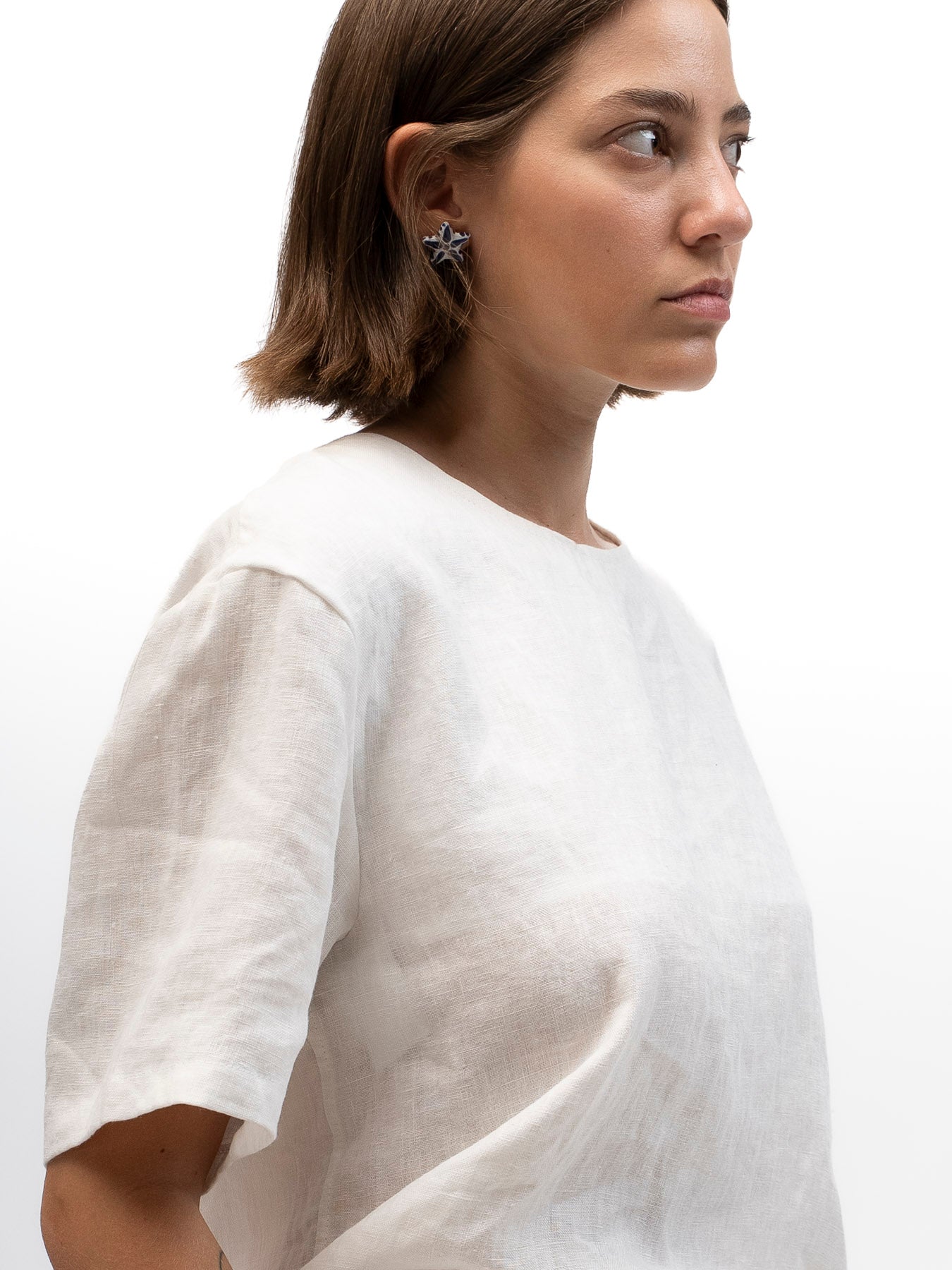 חולצה גולדן אאור פשתן לבן