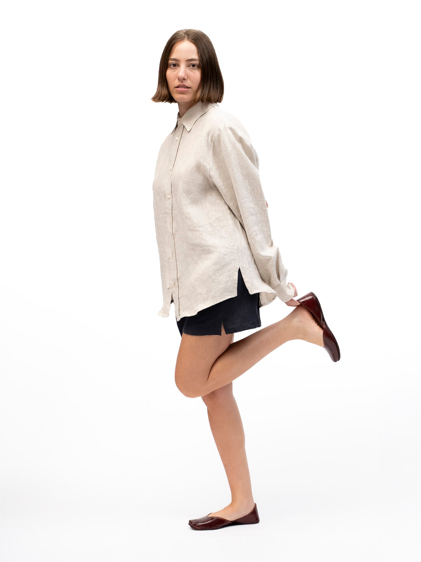 Linen Button-up Shirt EREV Beige